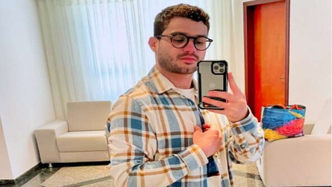 Sobre a chegada do corpo do Washington Maverick, em Floriano. Ele sofreu um acidente em Curitiba