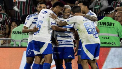 Fluminense 0 x 2 Cruzeiro - Raposa vira líder na despedida de Arias