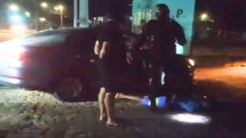 Criminosos em fuga entram em área de condomínio e um é preso. houve troca de tiros