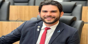 ALEPI promulga lei do dep. Dr. Marcus Vinícius que cria Semana Estadual de Valorização dos Profissionais da Saúde