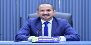 Vereador Marcony Alisson, presidente do Legislativo, sobre a sessão solene de hoje