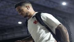 Torcedores do Vasco se irritam com atitude de Coutinho: 