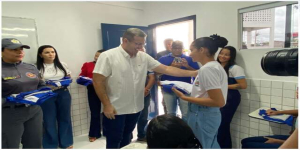 Vereador Marcos Vinicius, de Barão de Grajaú, sobre a entrega dos uniformes aos discentes da Escola Militar