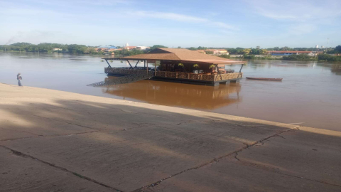 O nivel das aguas do Rio Parnaíba aumentou muto e os registros são feitos por populares. Veja: