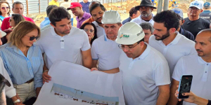 Deputada Ana Paula cumpre agenda em Floriano como integrante da comitiva do governador Rafael