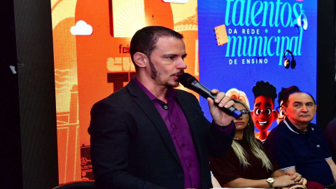 Lançamento de projetos educacionais marca novo momento da cultura e educação em Floriano