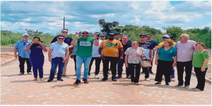 R$ 1,5mi para Aroazes e Arraial e 3.000m² de calçamento em Floriano. Dr. Marcus amplia investimentos