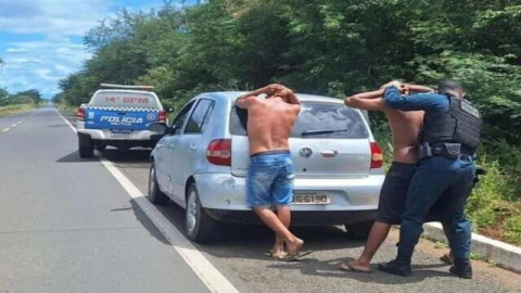 Dois homens são presos com animais roubados em São João da Varjota
