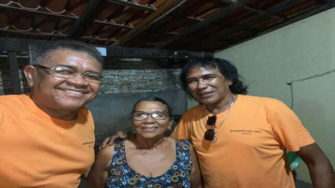 Venir celebrou o aniversário no sábado, 25, com presenças de amigos e familiares