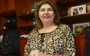 elzabucar102013