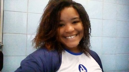 aluna nota 1000