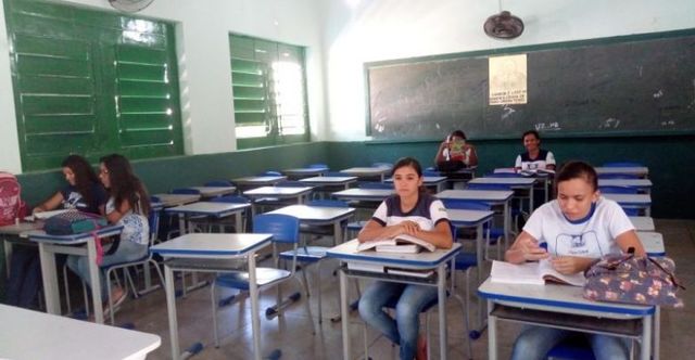 estudantres