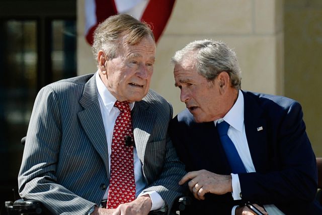 Bush pai e Bush filho