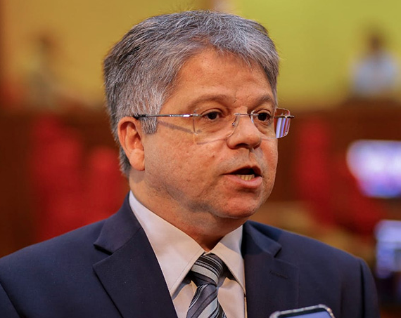 gustvneiva
