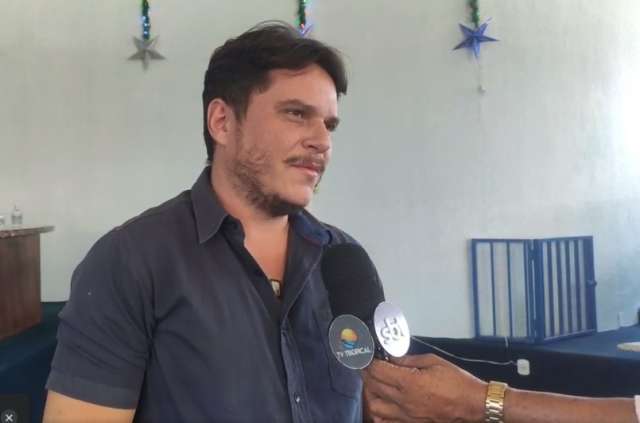 carlos