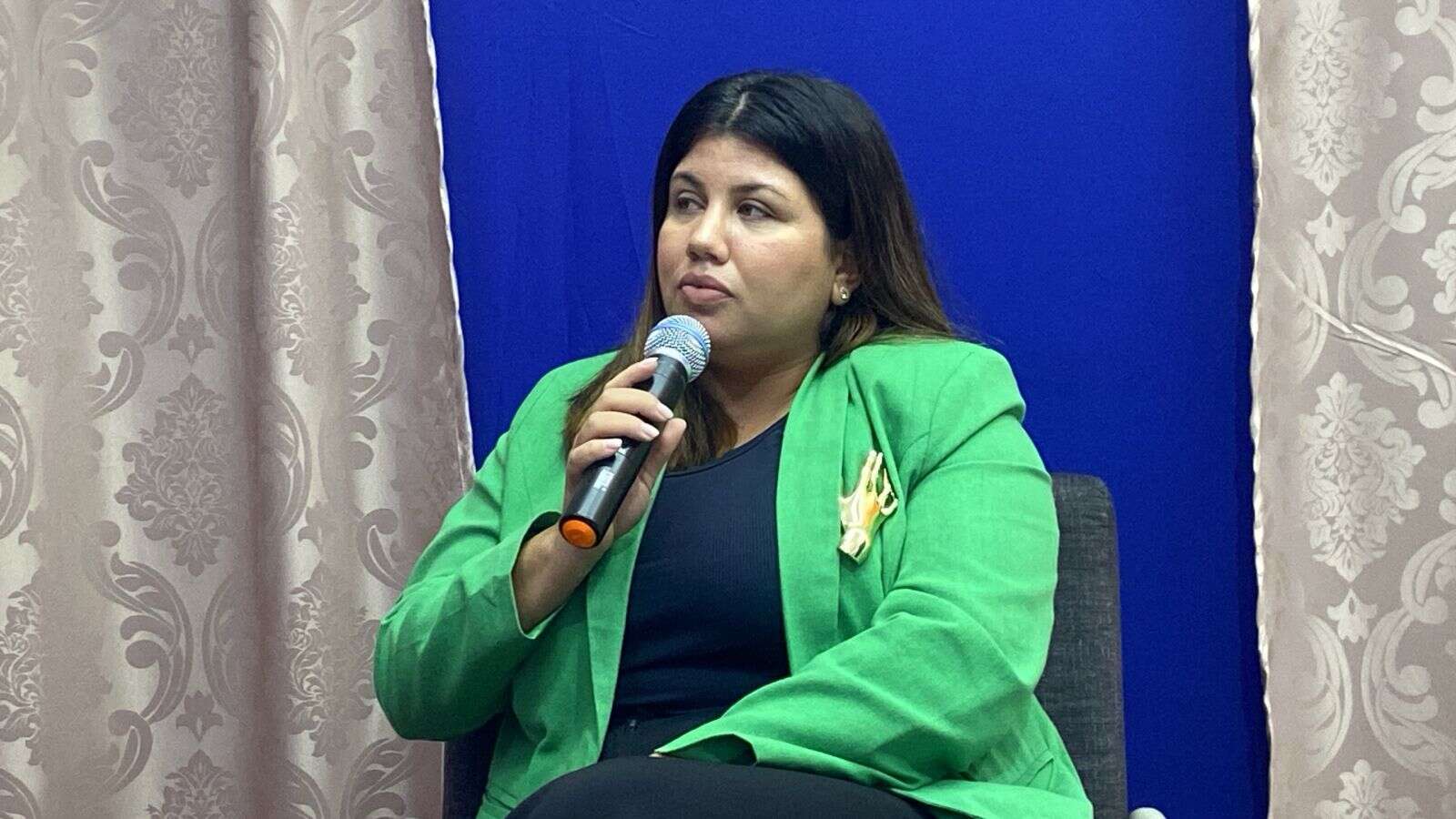 laysa44
