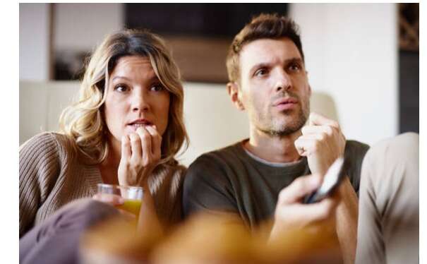 Toda a genialidade e o sarcasmo presentes na house serie agora no seu navegador