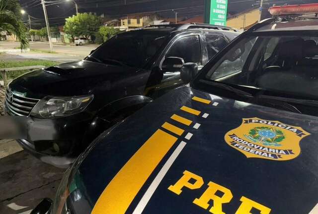 PRF recupera veículo horas após registro de ocorrência no litoral do Piauí